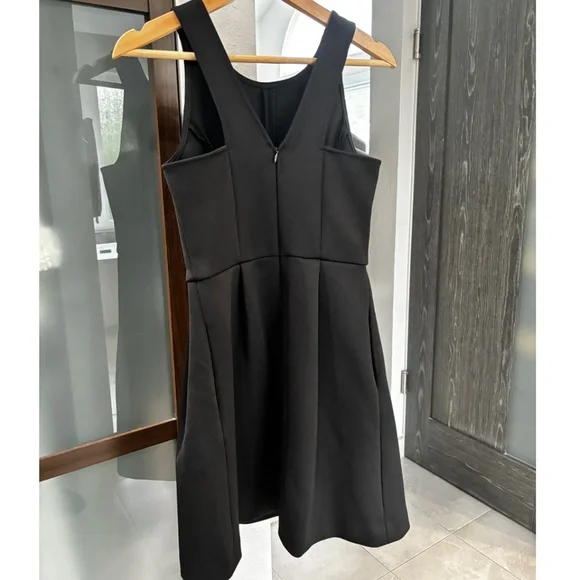 Madewell Fit & Flare Scuba Dress - Black Size 0 - Picture 7 of 11